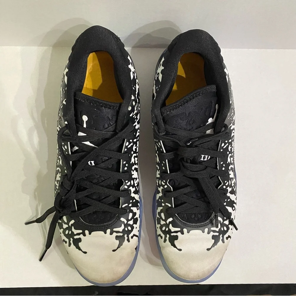 👟Nike, Jordan, Zion 3, Men Size 8 Sneakers